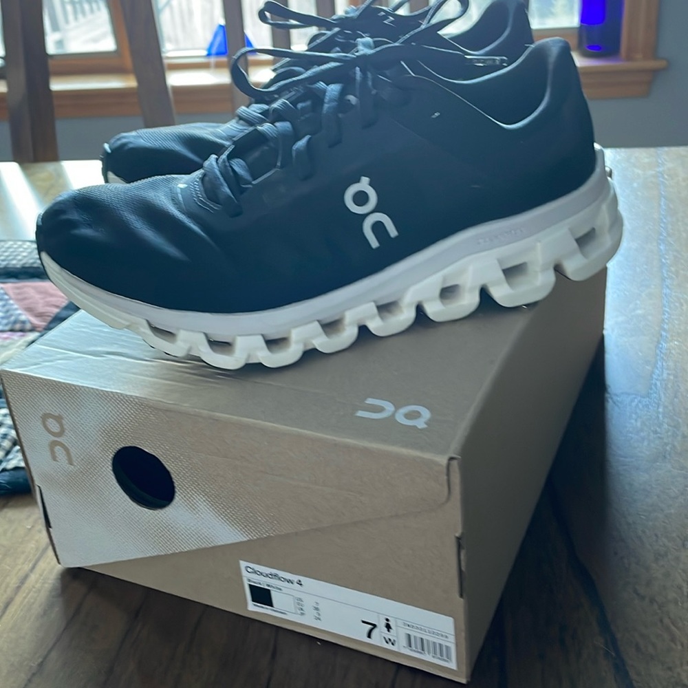 On Cloud sneakers